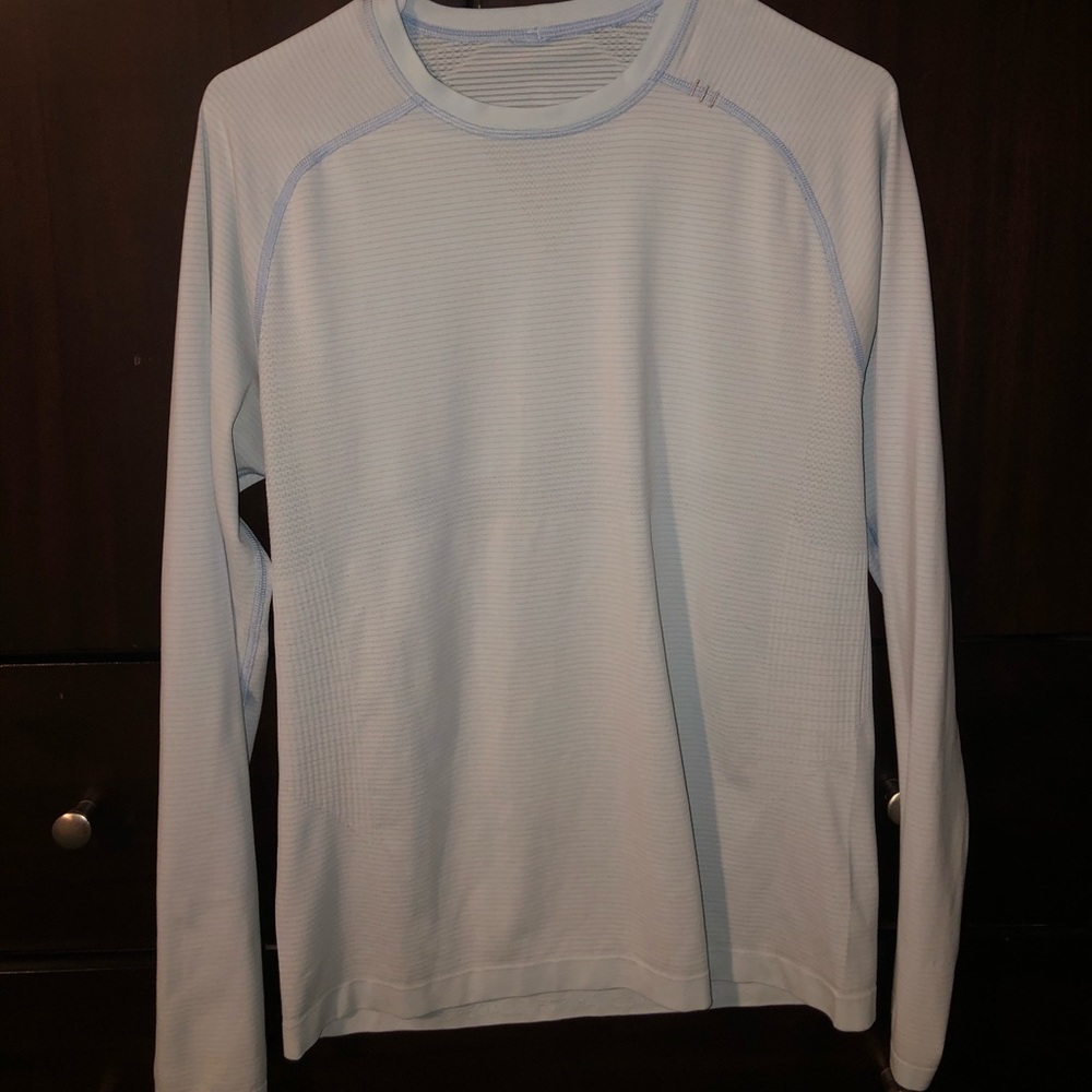 Lululemon Men’s Long Sleeve Shirt